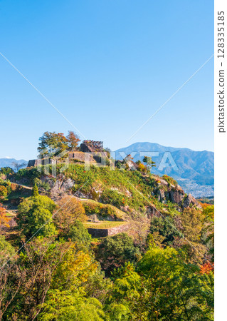 苗木城跡和惠那山（秋季） 128335185