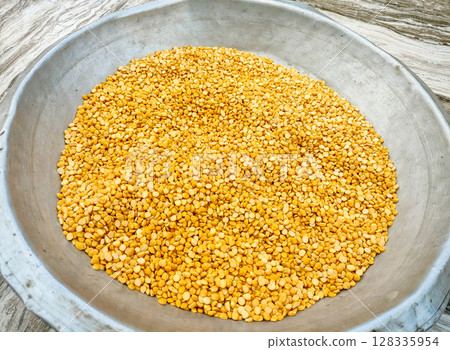 Closeup of Yellow Split Lentils Chana Dal Closeup of Yellow Split Lentils Chana Dal 128335954