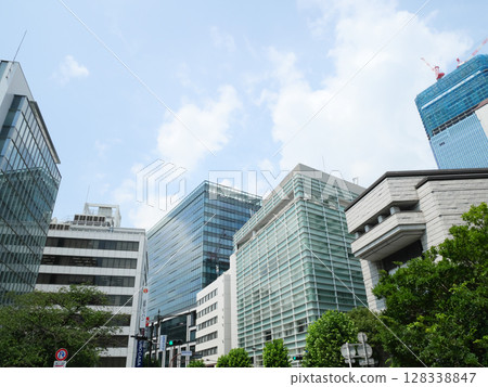 Blue sky against office buildings | Kabutocho Blue sky against office buildings | Kabutocho 128338847