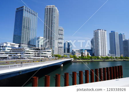 Yokohama - Scenery around the east exit of Yokohama Station 128338926