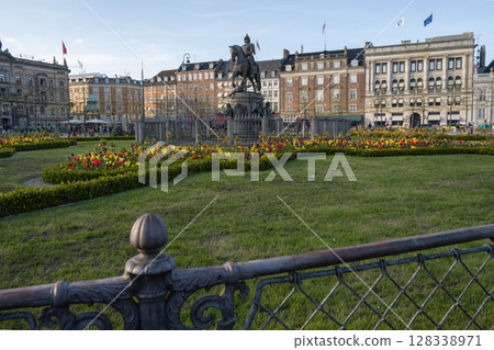 Kongens Nytorv Square, Copenhagen / Denmark 128338971