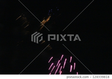 Itami Fireworks Festival, Hyogo Prefecture, August 128339818