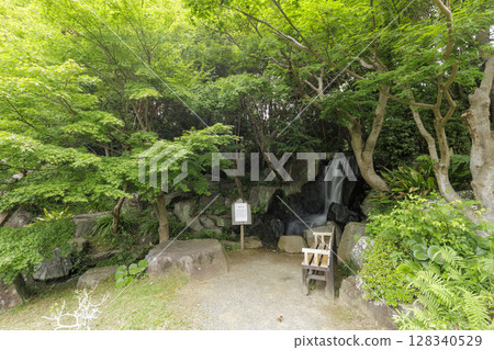 葉山潮騷公園的夏天 葉山潮騷公園的夏天 128340529