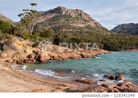 Honeymoon Bay - Coles Bay 128341349