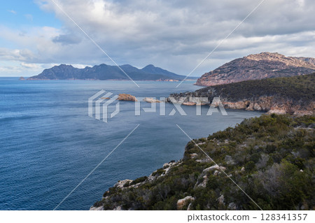 Freycinet Peninsula - Coles Bay Freycinet Peninsula - Coles Bay 128341357