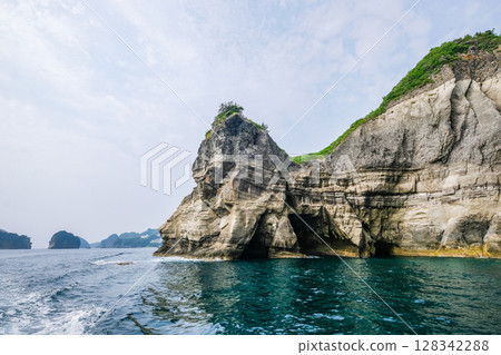 Dogashima Island in Nishiizu, Shizuoka Prefecture Dogashima Island in Nishiizu, Shizuoka Prefecture 128342288