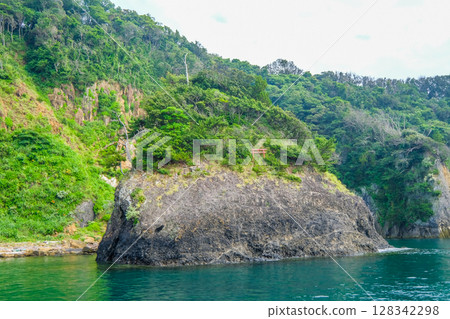 靜岡縣西伊豆町堂島 128342298