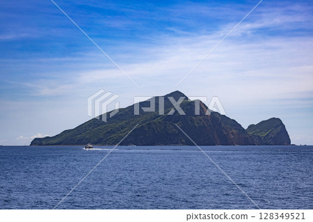 大海中的巨龜:釜山島九州的自然奇觀 大海中的巨龜:釜山島九州的自然奇觀 128349521
