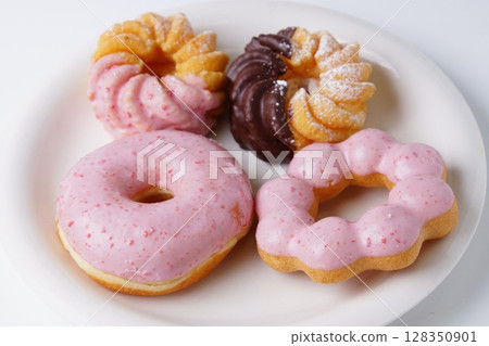 Colorful donuts 128350901