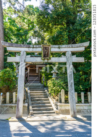 三聖宮（三交會）（京都市伏見區中島鳥羽離宮町），城南宮（北條大社）的守護神社 128351815