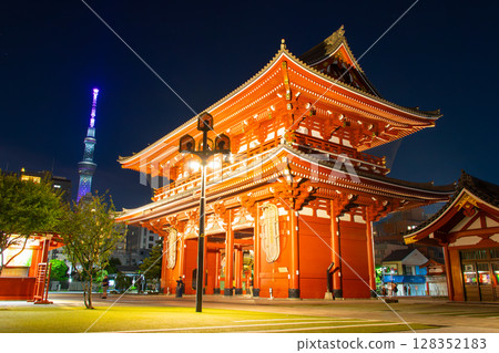 Illuminated Sensoji Temple and Five-storied Pagoda Illuminated Sensoji Temple and Five-storied Pagoda 128352183