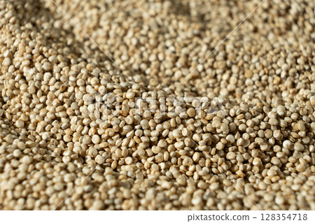 White Quinoa Macro Background. Raw Superfood Texture 128354718