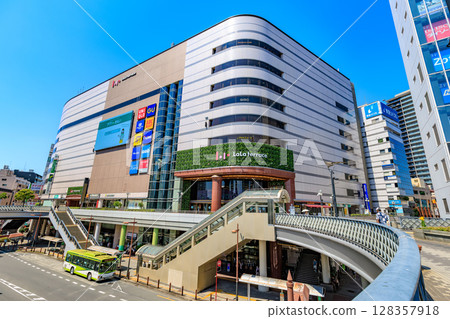 埼玉縣川口市川口站東口街景、Lala Terrace川口 埼玉縣川口市川口站東口街景、Lala Terrace川口 128357918