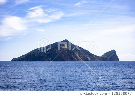 Pearl of the Pacific Ocean: Natural scenery of Busan Island Pearl of the Pacific Ocean: Natural scenery of Busan Island 128358073