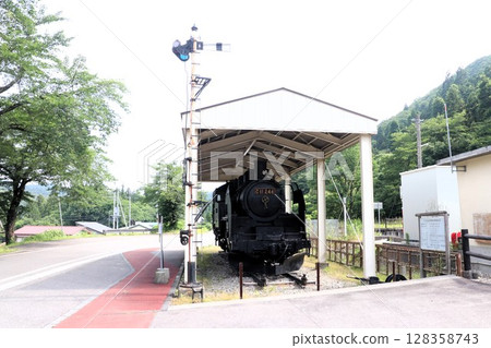 Preserved steam locomotive C11244 Aizu-Yanaizu Station, Fukushima Prefecture, Tohoku 128358743