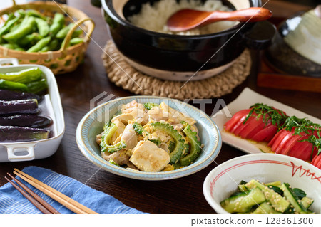 Summer table Summer table 128361300