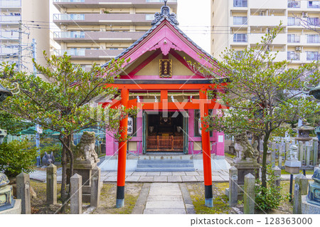 土佐稻荷神社、石宮神社、元旦（大阪府大阪市西區北堀江） 128363000
