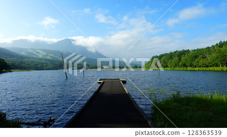 Lake Goddess 128363539