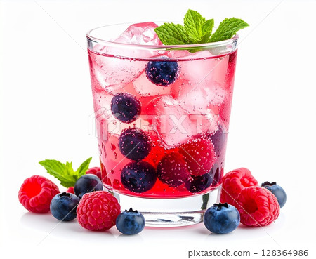 莓果薄荷碳酸汽水的視覺效果 莓果薄荷碳酸汽水的視覺效果 128364986