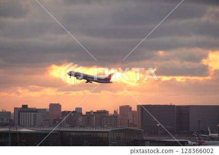 Sunset and Airplane 128366002
