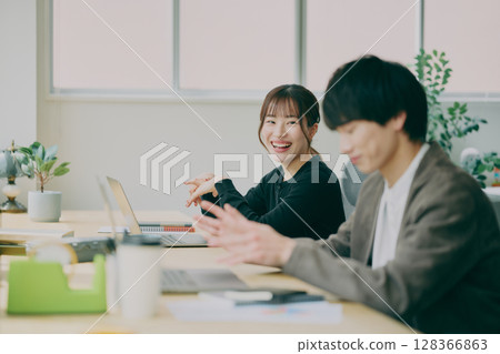 商務人士見面 128366863