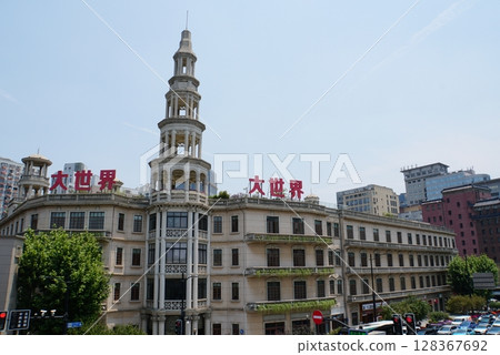 Shanghai, the scenery of the world Shanghai, the scenery of the world 128367692