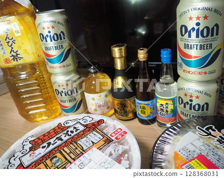 沖繩、土特產、Orion啤酒 沖繩、土特產、Orion啤酒 128368031