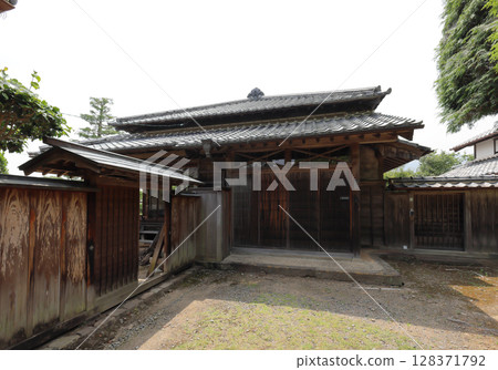 土居隈裡傳統建築群保護區內，後藤家安芸宅邸的入口 128371792