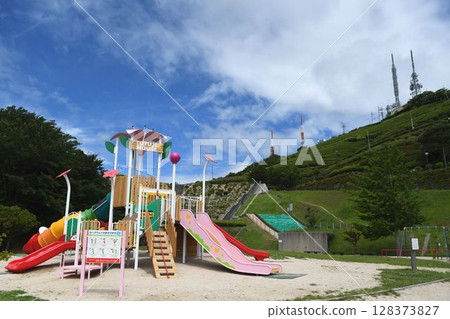 防府市大平山公園的遊樂設備 128373827