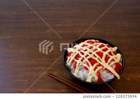 Rice with ketchup and mayonnaise / Ketchup mayonnaise rice Rice with ketchup and mayonnaise / Ketchup mayonnaise rice 128373934