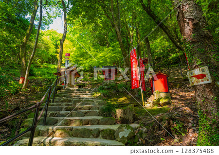 (佐賀縣)祐德稻荷神社 - 通往神社內部的參道 (佐賀縣)祐德稻荷神社 - 通往神社內部的參道 128375488