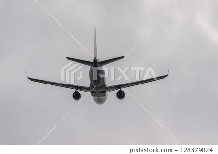 宮城縣名取市仙台機場清晨，飛機起飛 128379024