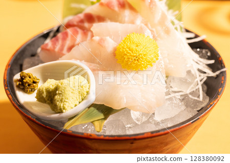 福井縣若狹地區的特產－敦賀真鯛生魚片 128380092