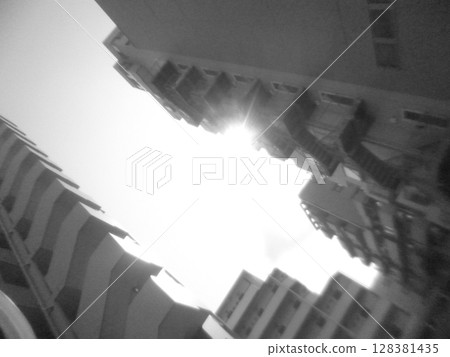 單色建築背景（2025 年 7 月註冊） 128381435