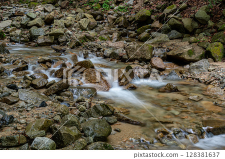 A mountain stream along the old Nakasendo road 128381637