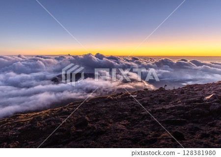View of Onamiike pond surrounded by a sea of clouds from Mt. Karakunidake 128381980