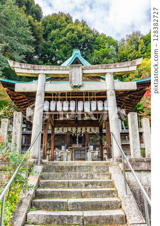 京都市左京區淨土寺新如町日吉神社鳥居 128382727