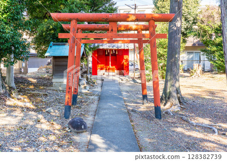 Inari Shrine, Shrine in Miyanogawahara Motomachi, Takatsuki City, Osaka Prefecture Inari Shrine, Shrine in Miyanogawahara Motomachi, Takatsuki City, Osaka Prefecture 128382739