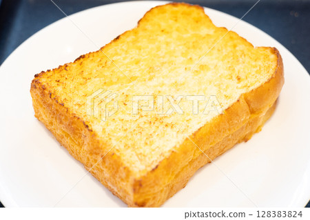 美味的法式吐司 128383824
