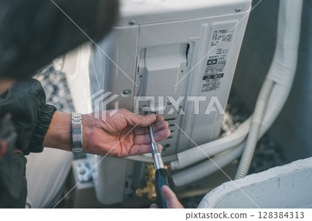 空調安裝 128384313