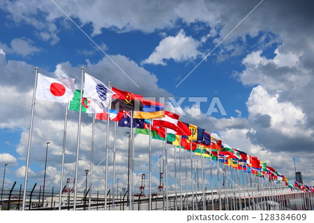 大阪關西世博會(EXPO2025),世界各國國旗 大阪關西世博會(EXPO2025),世界各國國旗 128384609