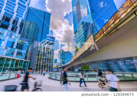 日本東京城市景觀 7 月......澀谷爭奪廣場等「東急村」建築景觀 = 13 日 128384673