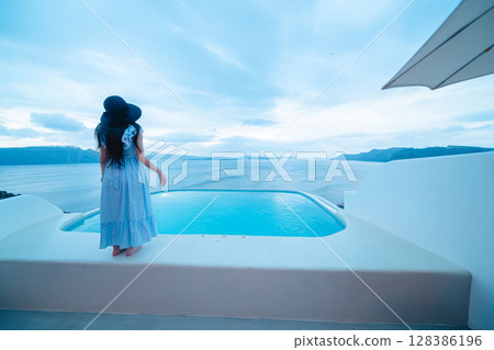 Beautiful landscape of Santorini 128386196