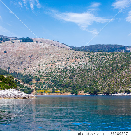 Summer Kefalonia coast view (Greece) 128389257