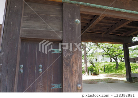Turret gate of Kijo Park (Tsuchiura Castle ruins) [Tsuchiura City, Ibaraki Prefecture] 128392981