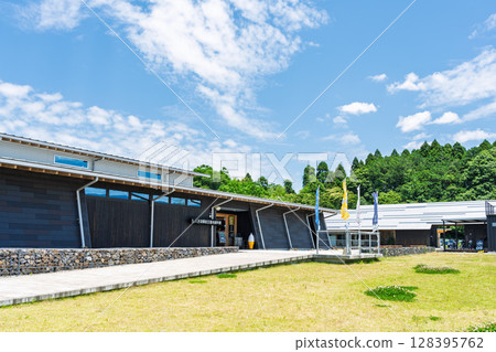 Nishiki Secret Base Museum: A Naval Town in the Mountains (Nishiki Town, Kuma District, Kumamoto Prefecture) 128395762