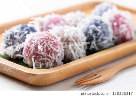 Thai coconut ball (Khanom Tom), Traditional Thai dessert  128398317