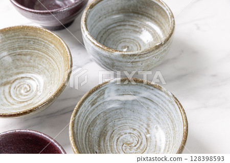 茶碗擺飾 陶器 茶碗擺飾 陶器 128398593