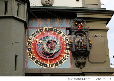 瑞士伯爾尼的鐘樓 128398983