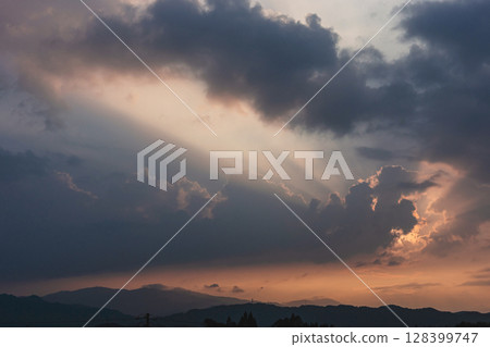 250709Uenodairaz005 128399747